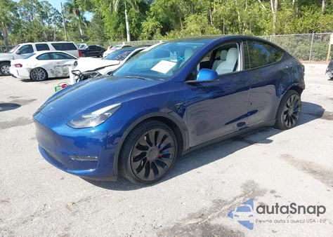 2022 Tesla Model Y Performance Dual Motor All-Wheel Drive z USA, uszkodzony, nr VIN 7SAYGDEFXNF467621